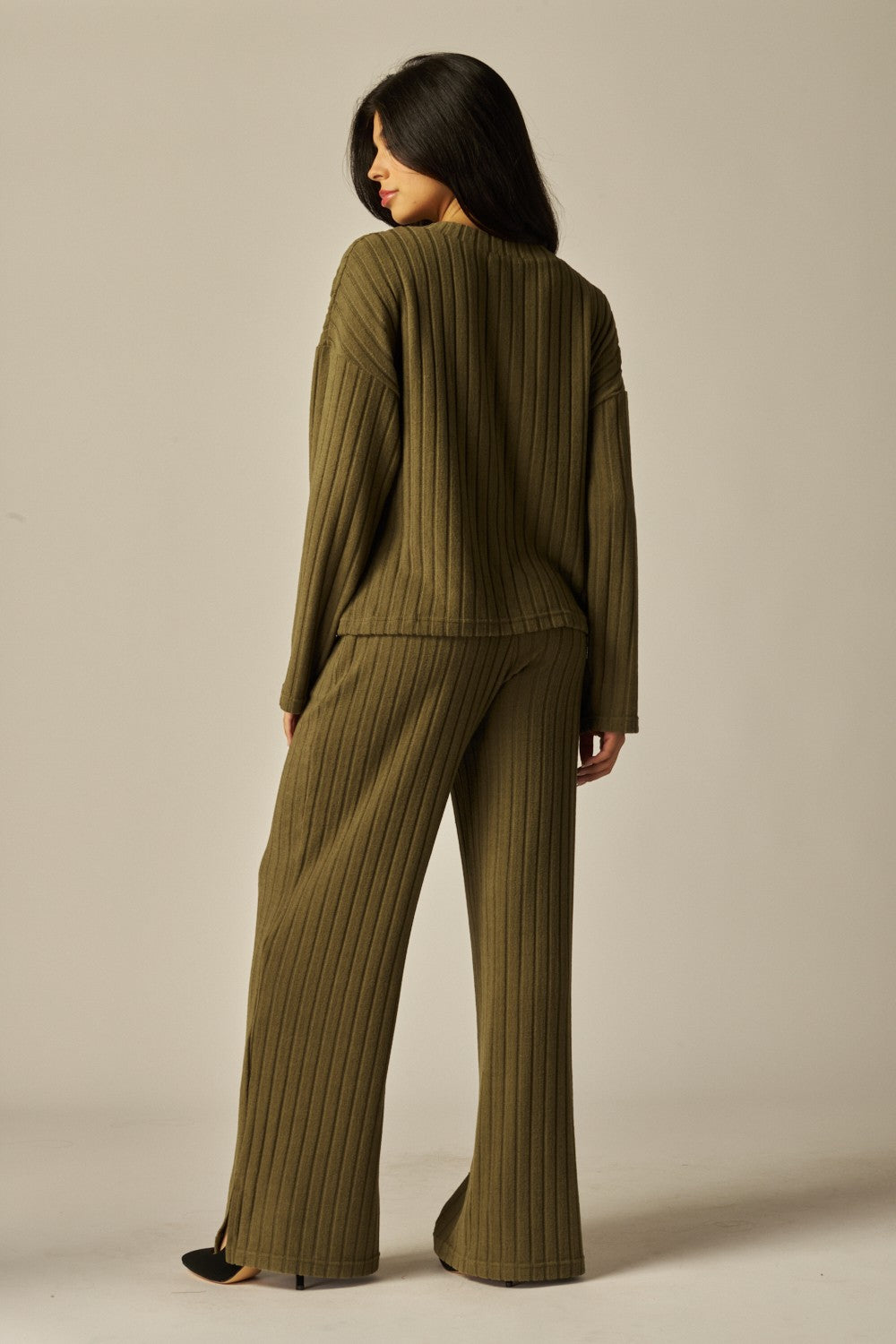 V-Neck Long Sleeve 2 Piece Ribbed Lounge Set - In 4 Colors