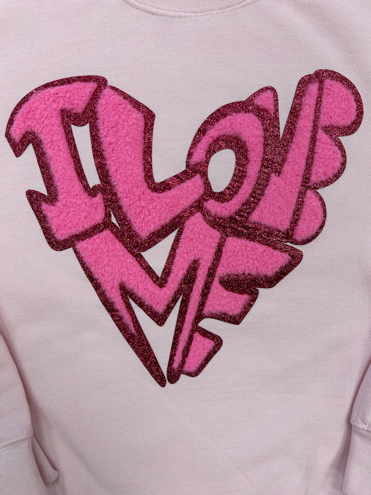I Love Me Love Puffy Letter Crew Neck Sweatshirt With Pink Trim - Pink