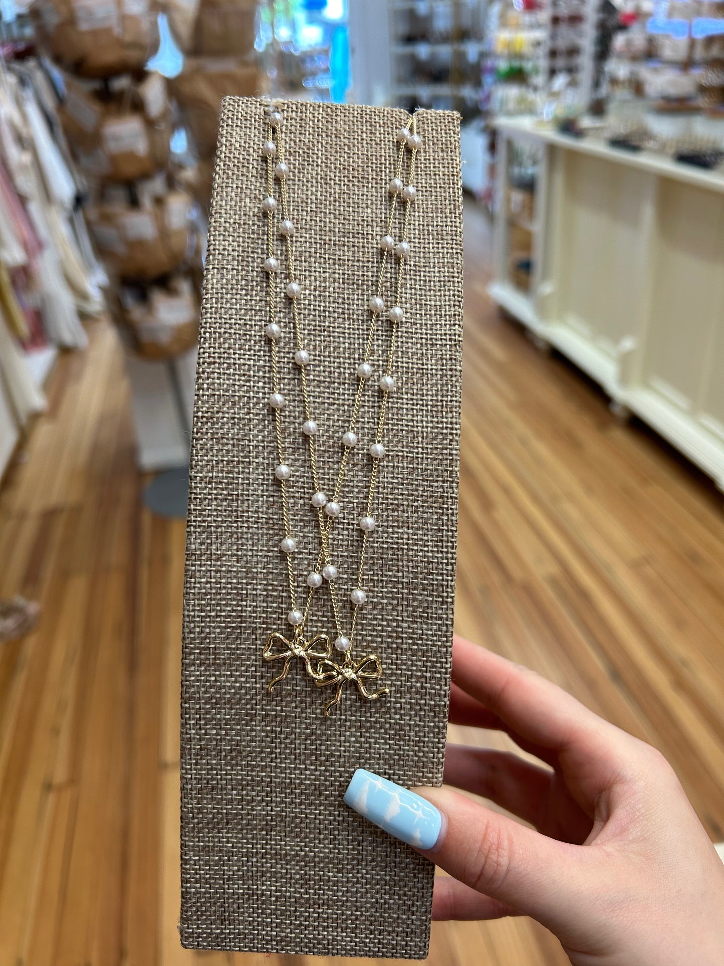 Golden Bow & Floating Pearl Necklace - Gold