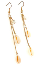 Load image into Gallery viewer, Cowry Shell Dandle Earrings With Pearl Accent