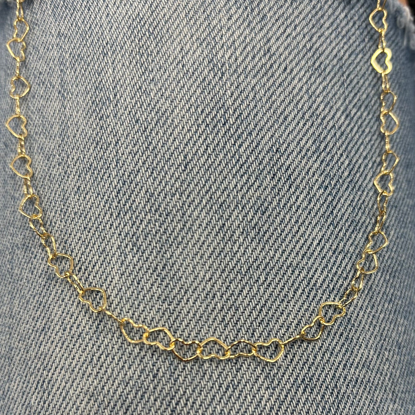 Micro Heart Chain Link Necklace - Gold