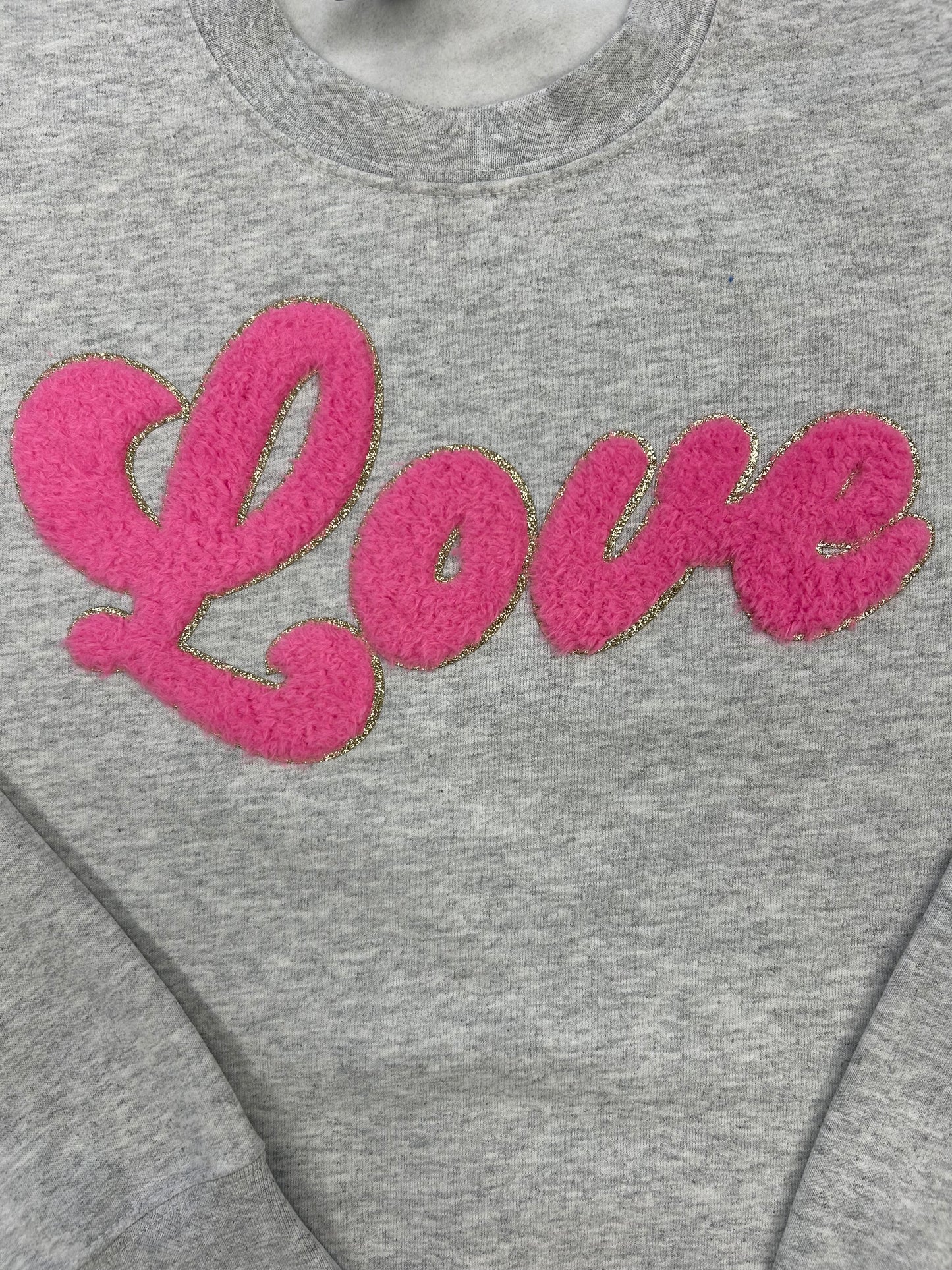 Pink Love Puffy Letter Crew Neck Sweatshirt With Gold Trim - Grey